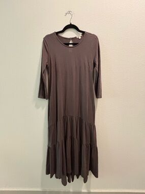 Dylan Women’s Brown Tiered Long Sleeve Dress, size XS